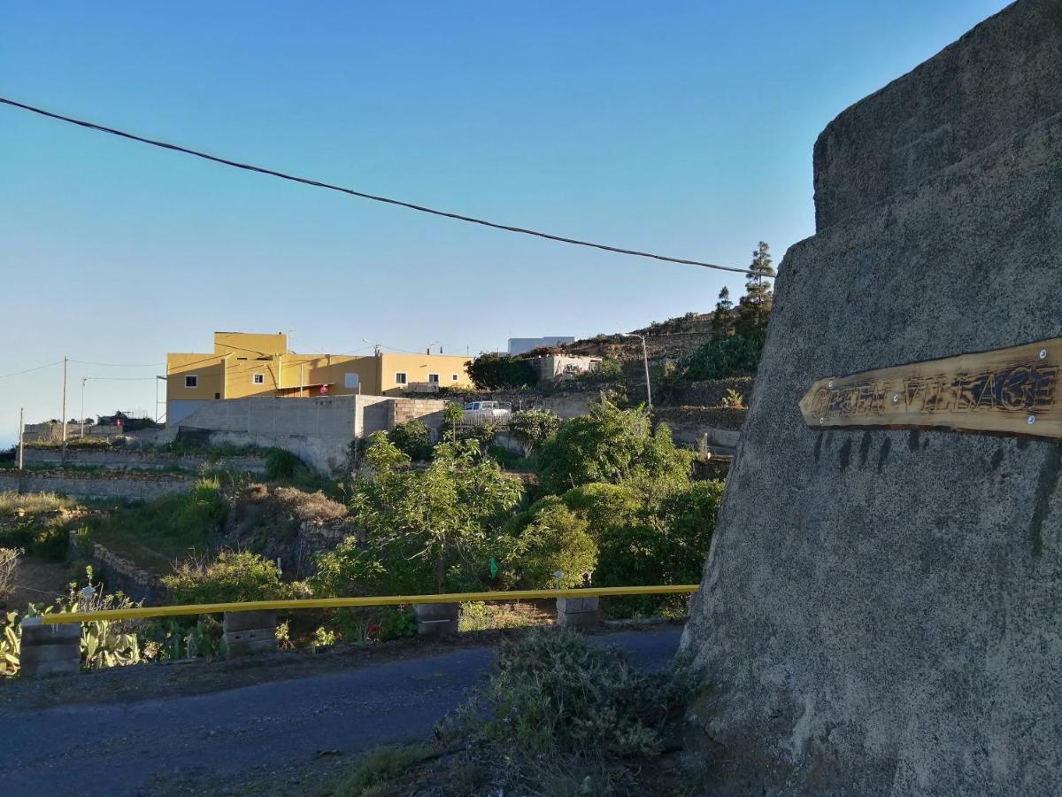 Green Village. Tony Frías. Fasnia Buitenkant foto